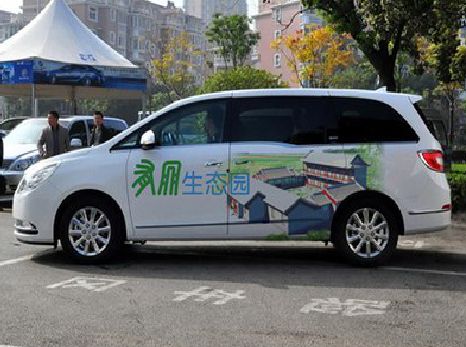 襄城户外车贴喷绘如何保持效果?