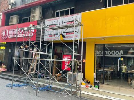 襄城制作广告招牌如何避免它发黄？